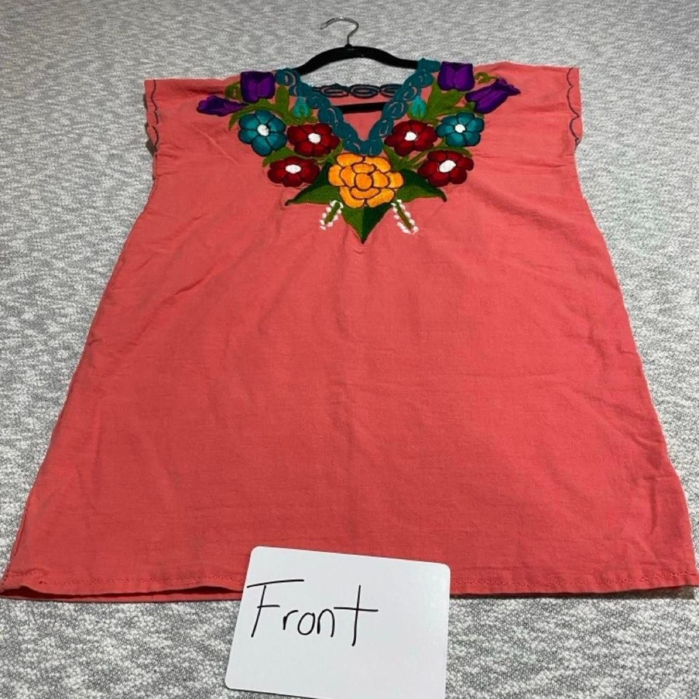 Coral pink embroidered blouse floral design on the neckline Women S/M. SKU-B785